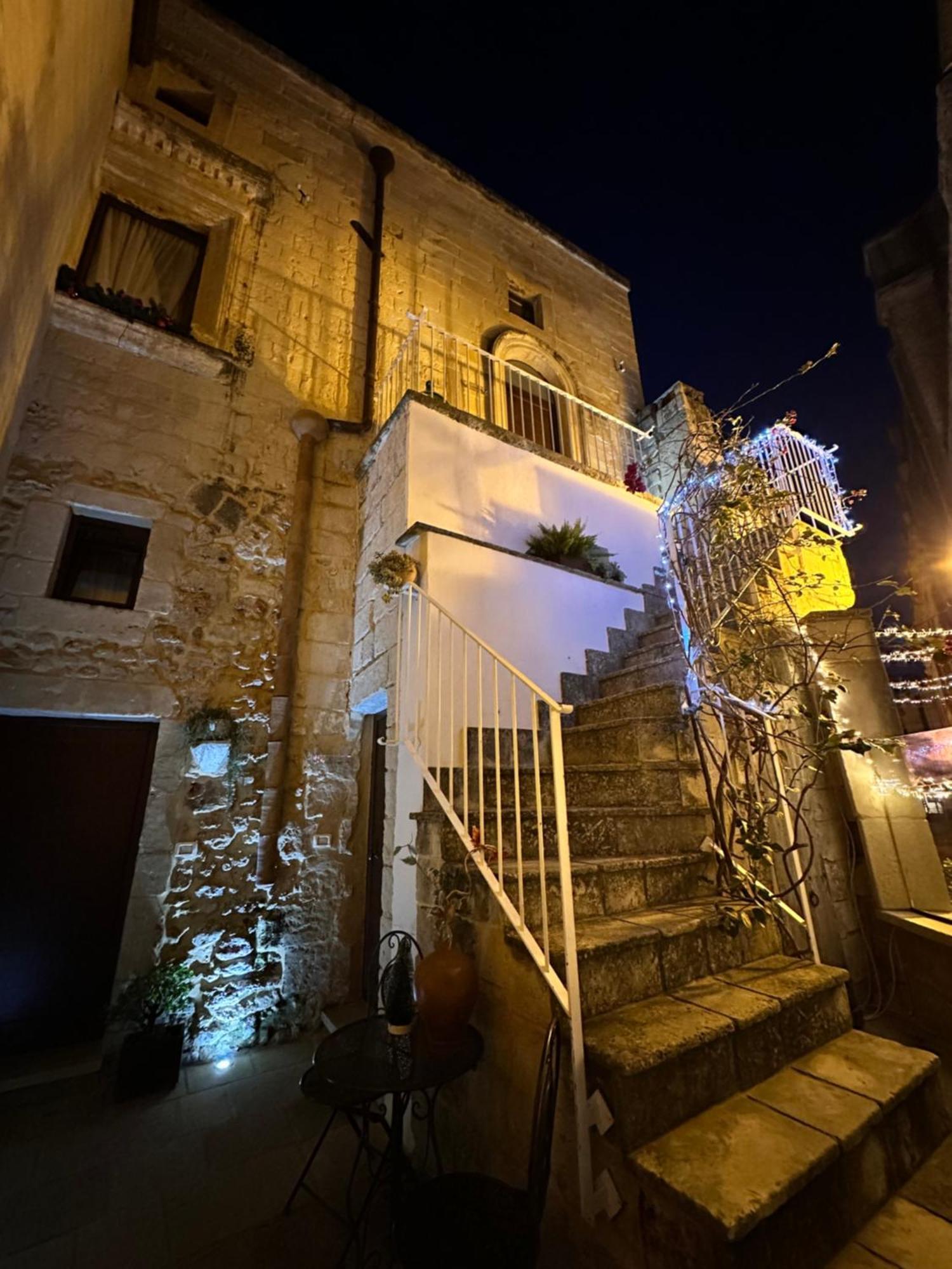 Bed and Breakfast La Dimora Delle Grazie San Cesario di Lecce Exterior foto