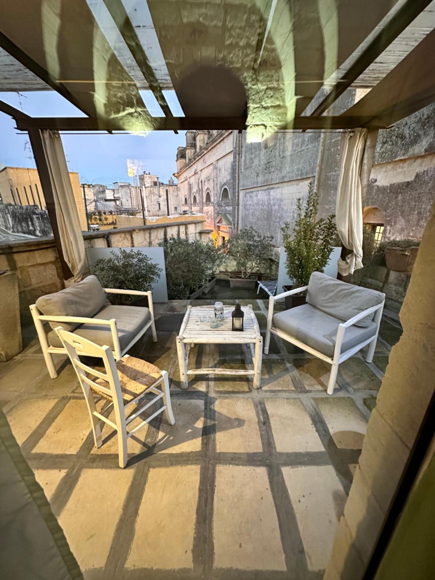 Bed and Breakfast La Dimora Delle Grazie San Cesario di Lecce Exterior foto