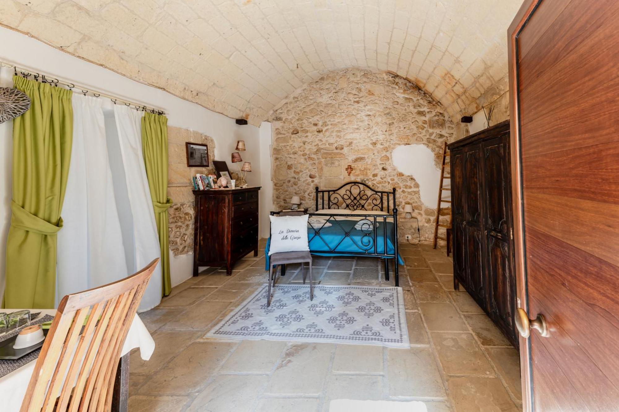 Bed and Breakfast La Dimora Delle Grazie San Cesario di Lecce Exterior foto
