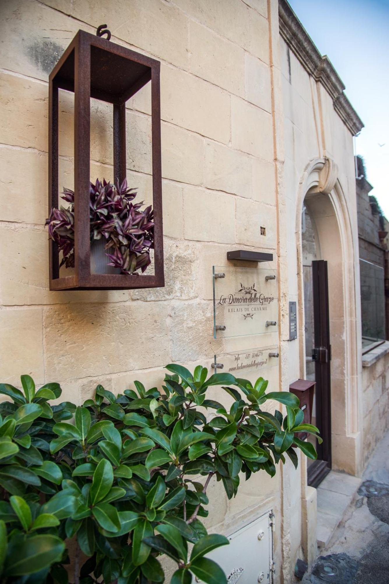 Bed and Breakfast La Dimora Delle Grazie San Cesario di Lecce Exterior foto
