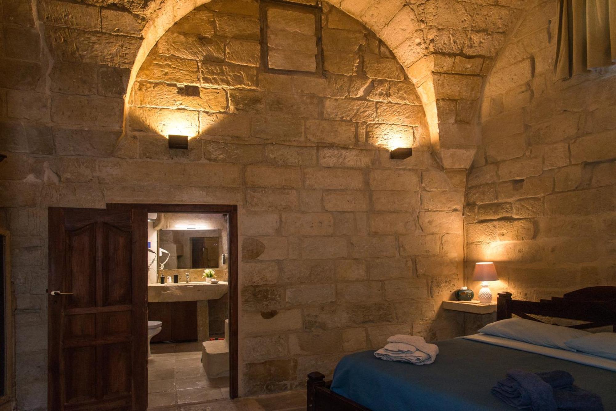 Bed and Breakfast La Dimora Delle Grazie San Cesario di Lecce Exterior foto