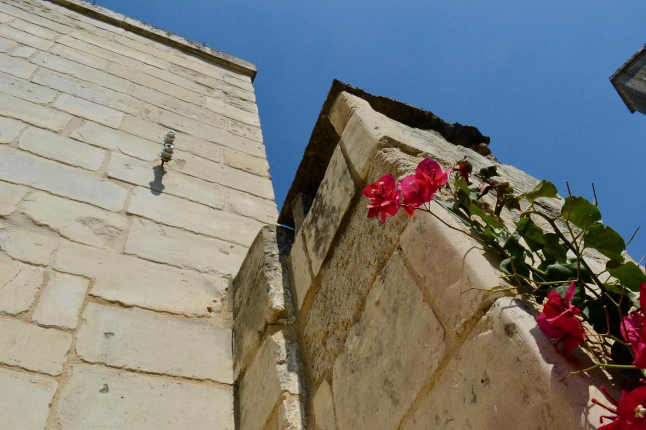 Bed and Breakfast La Dimora Delle Grazie San Cesario di Lecce Exterior foto
